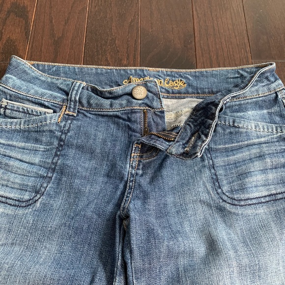 American Eagle Knee Length Shorts - Picture 2 of 4